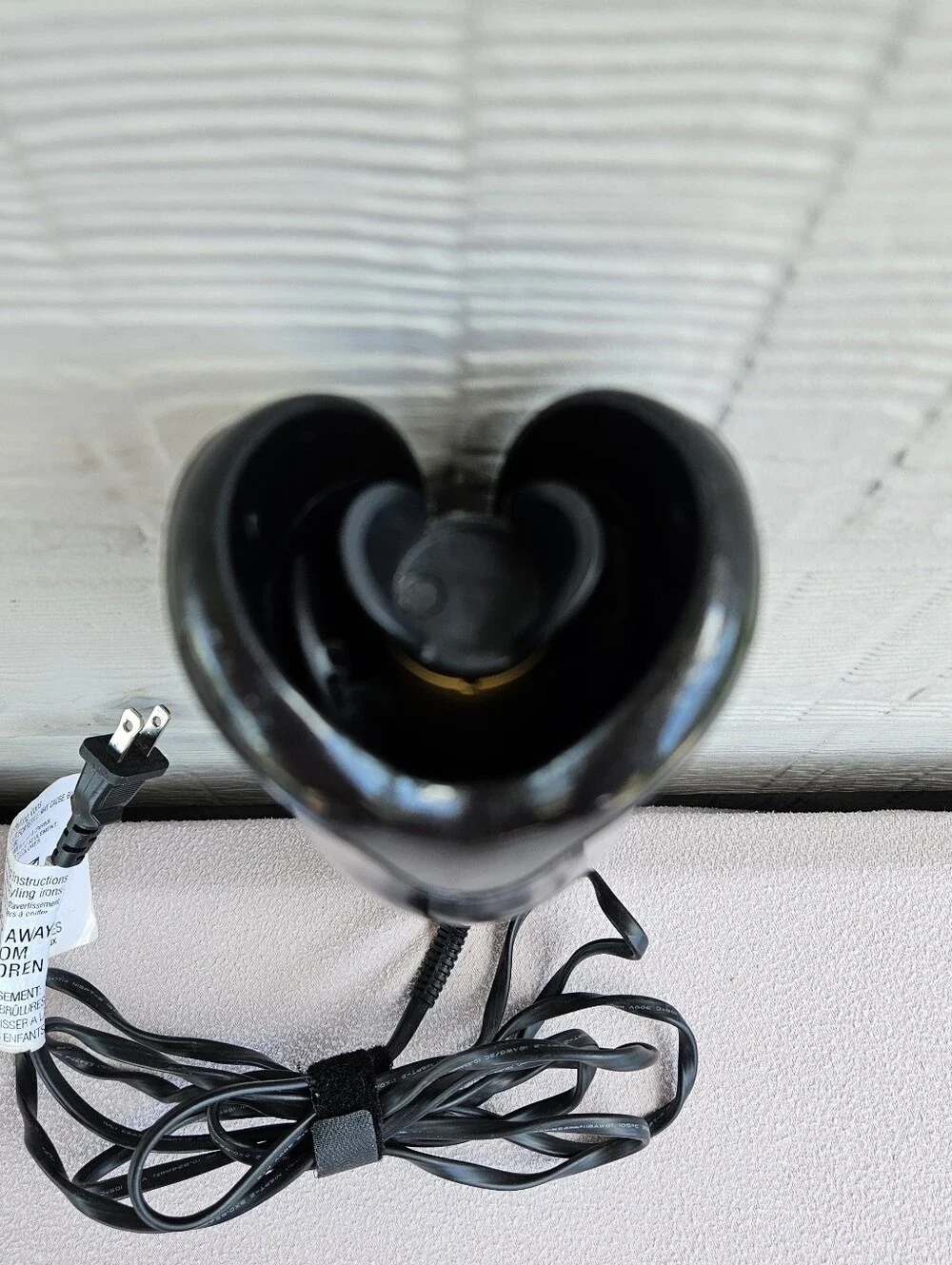 CHI Spin N Curl 1″ Ceramic Rotating Curling Iron Adjustable Heat Setting Black